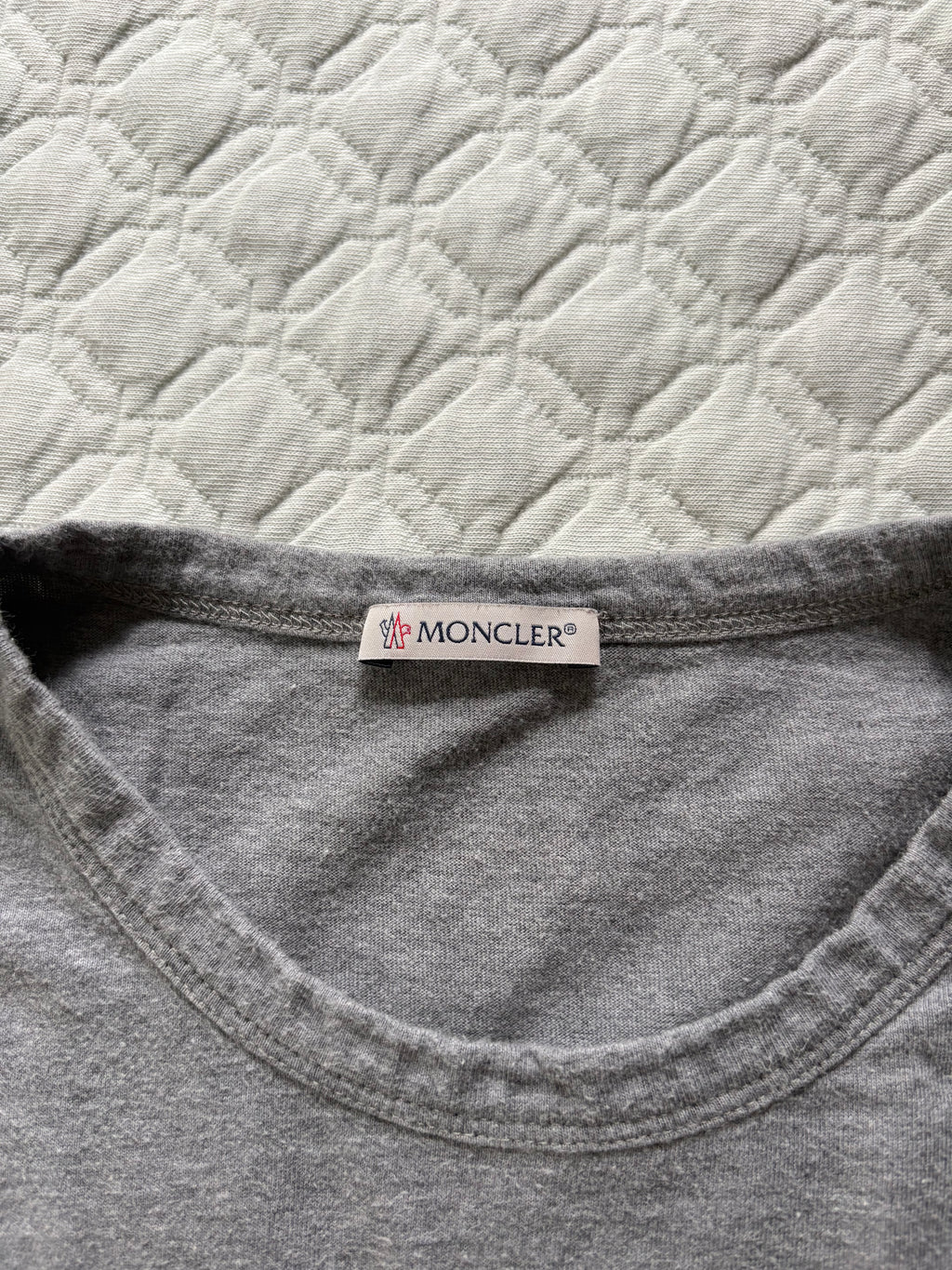 Moncler Tee (L)